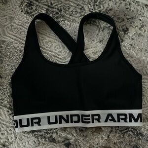 Under armour sports bra Medium